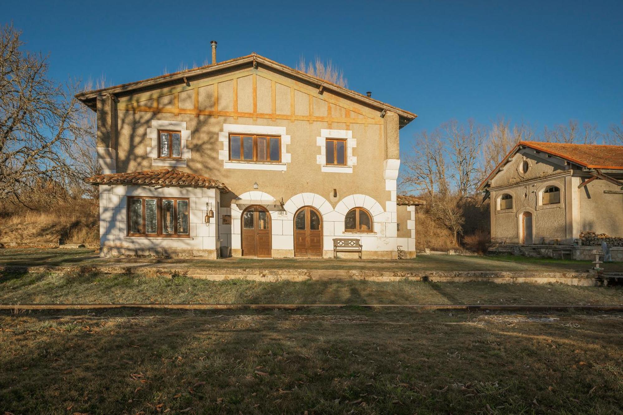 La Estacion De Rabanera Guest House Rabanera del Pinar Bagian luar foto
